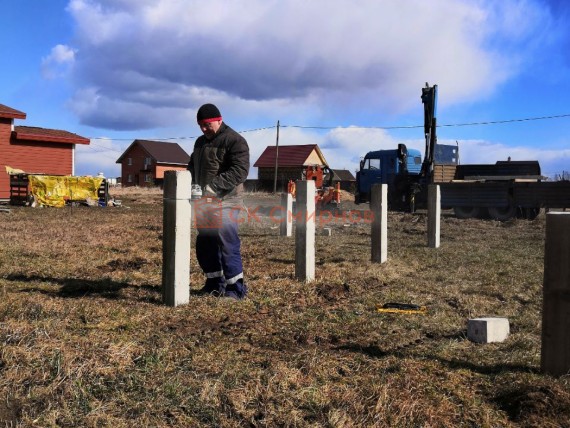 Фундамент из Железобетонных свай в Великом Новгороде  по льготной цене